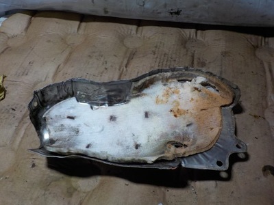 Skoda rapid 1.6 tdi 2016r защита тепловая 04l131783n фото №1