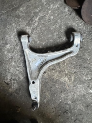 Рычаг левый maserati levante фото №1