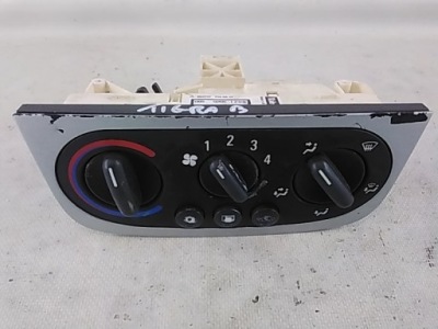 B344 opel tigra b панель обдув кондиціонера фото №1