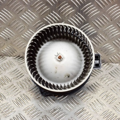 Mazda 2 2003 вентилятор обдув / воздуходувка фото №1