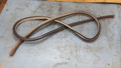 Прокладка дверь правый задняя toyota yaris ii 5d фото №1