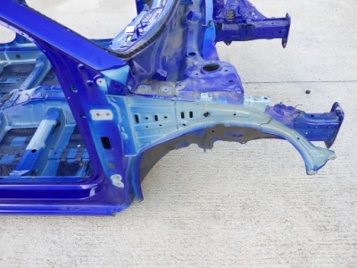 Hyundai i20 iii 2021 2022 2023 n.model чверть перед права лонжерон фото №1