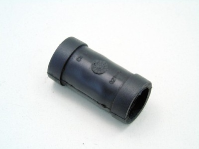 Трубка шланг вентиляция картера 1.5 dci clio 3 modus logan sandero duster scenic laguna фото №1