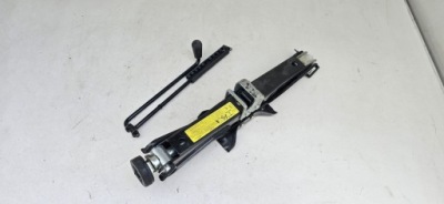 Audi a4 b8 a5 домкрат підйомник 8k0011031d фото №1