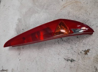 Лампа права задня fiat punto фото №1