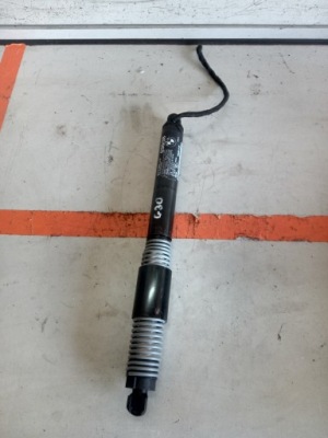 Bmw 5 g30 привід кришки 7366404 фото №1