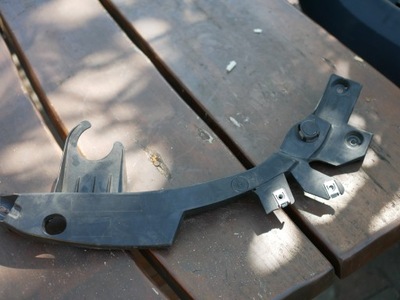 Toyota proace напрямна поперечина правий перед 9826095480 оригінальний номер фото №1