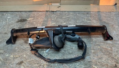 Hak буксировочный mercedes glc w254 a2543100000 фото №1