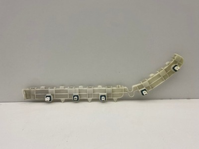 Mitsubishi outlander iii правий напрямна бампера задня фото №1