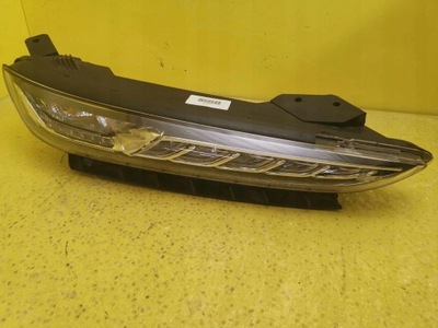 Лампа права hyundai kona 17-20 верхній led фото №1