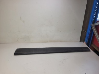 Молдинг дверь правый перед audi q5 8r 8r0853960d фото №1