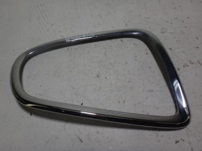 Рамка лампи правий задній хром mini r56 r57 фото №1