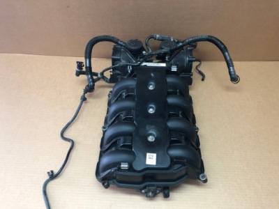 Audi rs4 rs5 4.2fsi колектор всмоктуючий 079133185bs фото №1