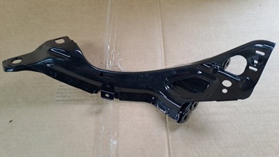 Audi a6 4g0 кронштейн крила фото №1