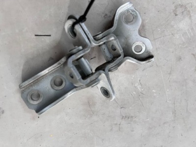 Петлі дверей праве  правий перед передні kia xceed x-ceed 19- колір hw фото №1