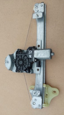 Підйомник скло renault clio iv правий задній 827008880r фото №1