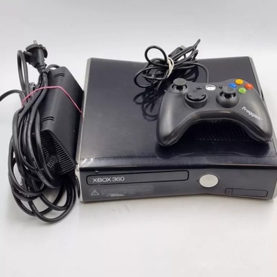 KONSOLA XBOX 360 SLIM 250GB KOMPLET!