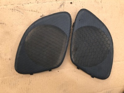 Накладка динаміка задня задня volvo v40 ліва права фото №1