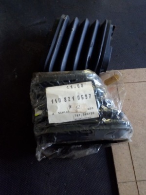 Втулки дверь mercedes w 140 оригинал фото №1