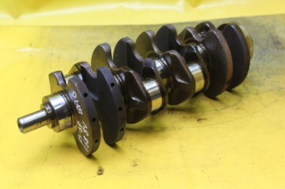 Wał колінчастий golf v a3 8p 1.6 8v bag 032m фото №1