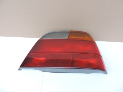 Bmw 7 e38 правая задняя фара фото №1