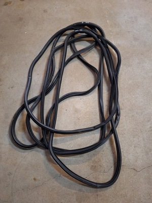 Прокладка кузовная дверь крышки citroen ds4 ii crossback фото №1