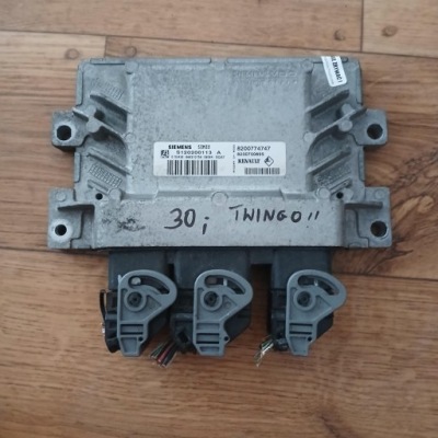 Бортовий комп'ютер двигуна siemens 8200774747 фото №1