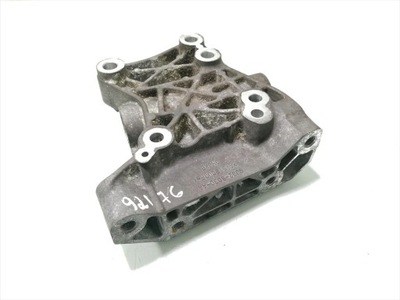 Land rover range rover evoque кронштейн / кронштейн двигателя 2.0 d дизель 2016 фото №1