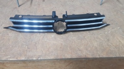 Vw touran 5ta решітка радіатора решітка радіатора передня перед фото №1