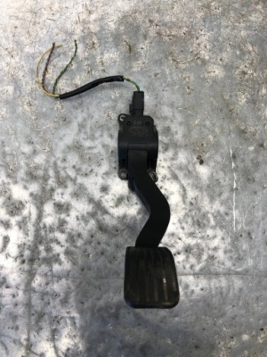 Педаль газа потенциометр citroen c4 i 9680565880 фото №1