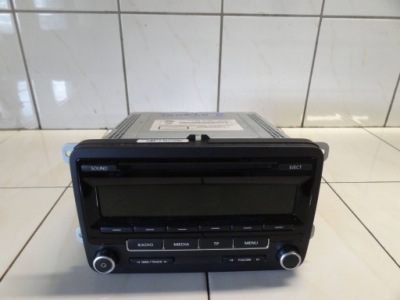 Vw touran 2 2012 радіо радіопрогравач cd 1k0035186an відсутній код фото №1