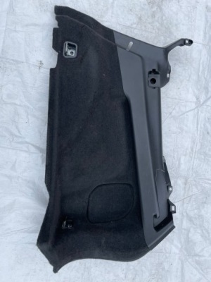 Volvo v60 обшивка оббивка багажника права фото №1