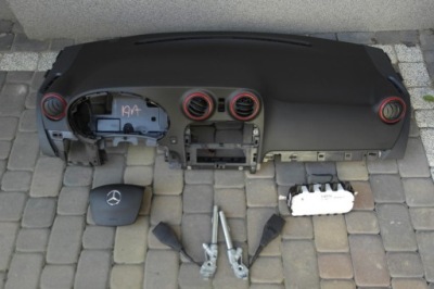 Mercedes citan подушка безпеки ремені панель приладів панель  панель приладів pulpit полиця ремінь фото №1