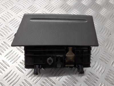 Пепельница ford focus mk2 8m51-a044j53aa фото №1