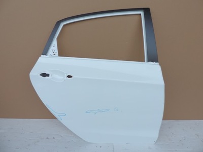 Hyundai i30 ii 2012 2013 hb 5d двері праве задня фото №1