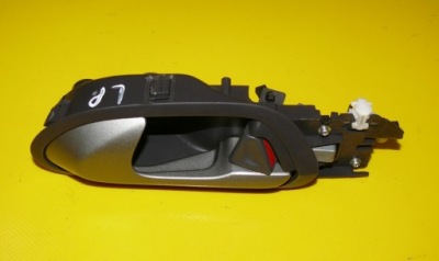 Ручка двері лівий перед honda civic viii 8 sedan фото №1