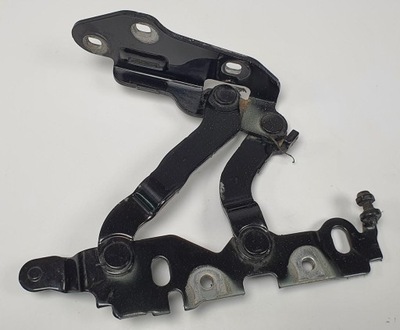 Петля капот правий mercedes w204 a2048800828 фото №1