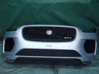 Бампер передній напрямні jaguar e-pace x540 r-dynamic 4pdc 2017-2020r фото №1