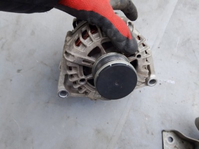 Генератор opel adam 1.4 13597226 фото №1