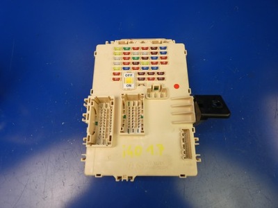 Hyundai i40 коробка запобіжників модуль фото №1