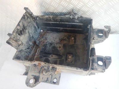 Opel vivaro trafic ii корпус основа акумулятор фото №1