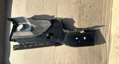 Панель оздоблювальний внутрішнього чвертьпанель audi r8 420864982... фото №1