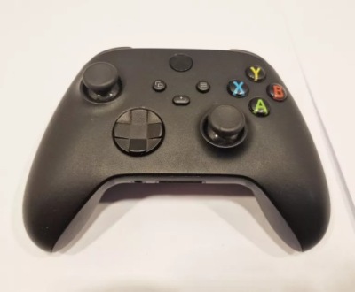 PAD DO XBOX SERIES X CZARNY Z AKUMULATOREM VENOM