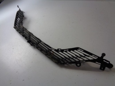 Решётка бампера перед peugeot 208 2 2022 год фото №1