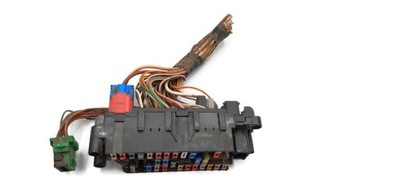 Коробка предохранителей peugeot partner 2.0 hdi 02r фото №1