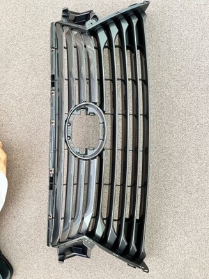 Решітка радіатора верхній lexus rx350/450 5311148370 фото №1