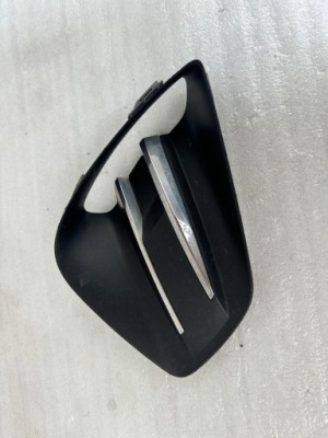 Renault clio v 5 левая решётка бампера фото №1