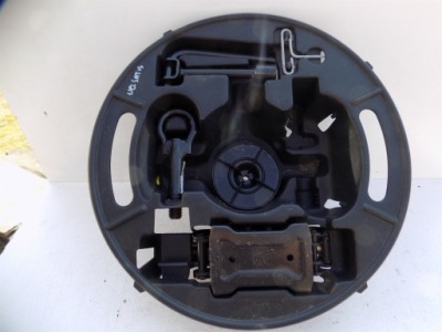 Домкрат набір підйомник ключ болт комплект набір renault vel satis фото №1