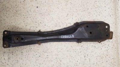 Балка двигателя подрамник перед toyota corolla ix e12 фото №1