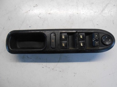 Панель окон зеркал левый перед peugeot 407 # фото №1